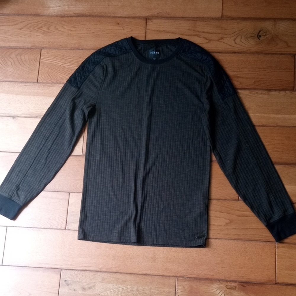 Guess Men's Army Green Long Sleeve Tee